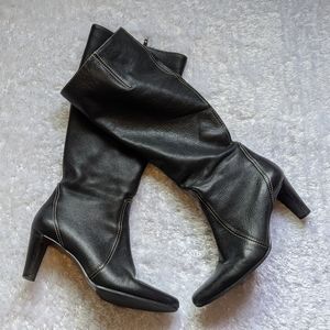 Etienne Aigner Black leather Boots 🥰